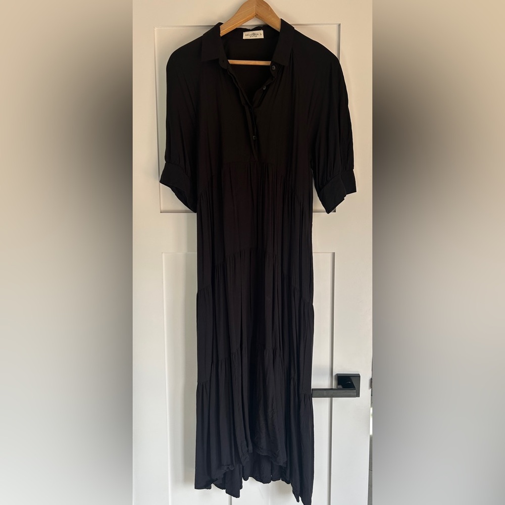 NATURAL LIFE Tiered Black Short Sleeve Dress L